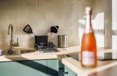 Poitiers Apartment | "Aux Grandes Ecoles" Studio Premium cœur de Poitiers