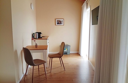 Campo de Gerez Apartment | 'Avó Custódia - Room' with Mountain View, Wi-Fi and Air Conditioning