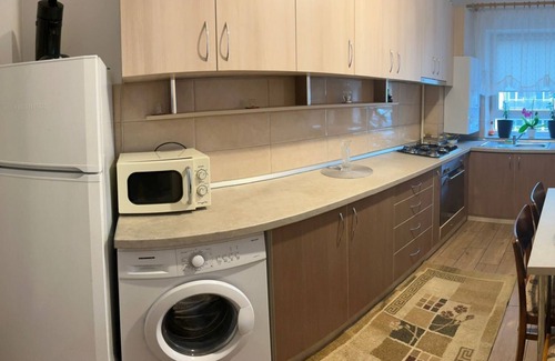 Brasov Hotel | Avantgarden 3 Brasov by BuySellRent