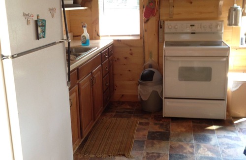 Lake Desolation Cottage | Ava’s Lakeside Cottage, Lakeside Cozy Cottage