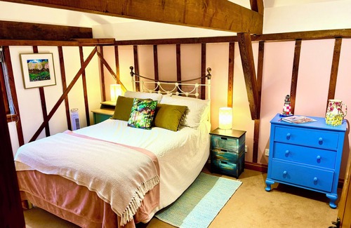 Beckhampton Other | Avebury UKnPeaceful haven to explore the magical stone circles of Avebury