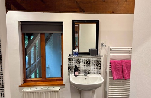 Beckhampton Other | Avebury UKnPeaceful haven to explore the magical stone circles of Avebury