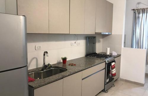 San Nicolas de los Arroyos Apartment | Avenida Departamento completo, cerca de todo