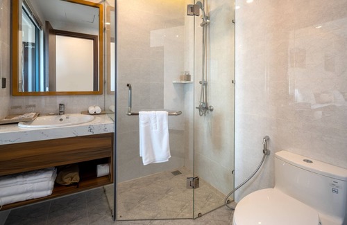 Thanh Khe Hotel | Avenis Hotel