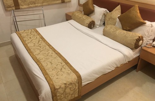 Teynampet Hotel | Avenue 11 Boutique Residences