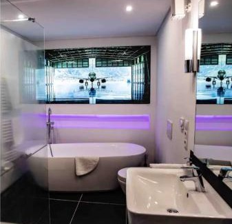 Neuwied Apartment | Aviatorloft