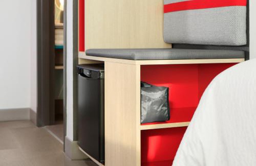 Lake Delton Hotel | avid hotel Wisconsin Dells Lake Delton by IHG