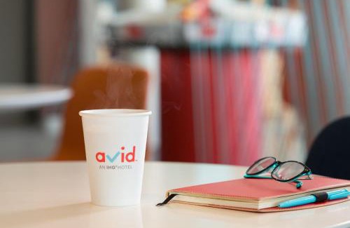 Revere Hotel | avid hotels - Boston Logan Airport - Revere by IHG