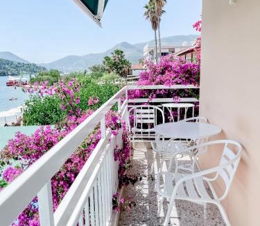 Nidri Hotel | Avli Studios