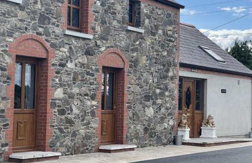 Lisburn House | Avoca Lodge
