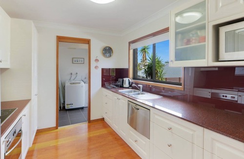 Avoca Beach House | Avoca Ridge 8 - Modern Beach Style Townhouse