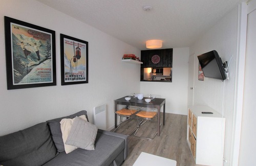 Avoriaz Apartment | Avoriaz: Cozy 4-person apt, 2R with balcony, equipped kitchen, TV, wifi
