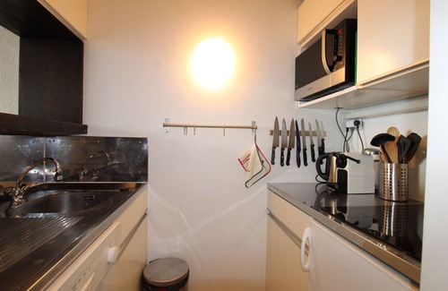 Avoriaz Apartment | Avoriaz: Cozy 4-person apt, 2R with balcony, equipped kitchen, TV, wifi