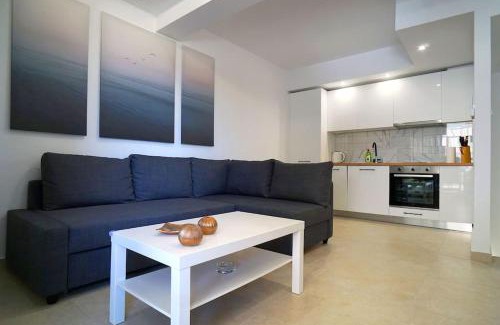 Lefkippos House | Avra Vip Villa