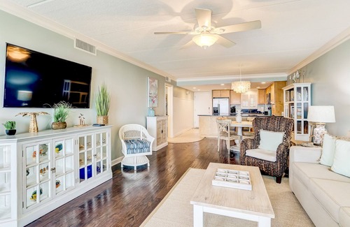 Fernandina Beach Condo | Awaken to Waves: Oceanfront Sunrise Paradise