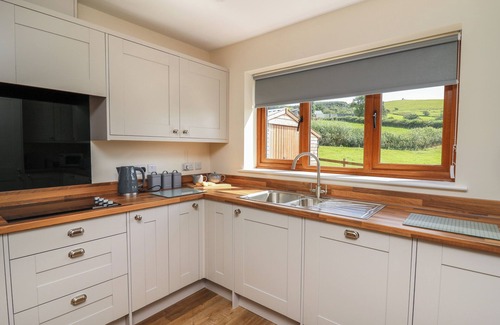 Rhayader Cottage | AWEL Y BRYN, family friendly, character holiday cottage in Rhayader