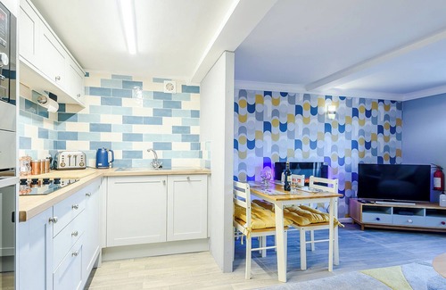 Cemaes Bay Apartment | Awel Y Mor Sea Breeze