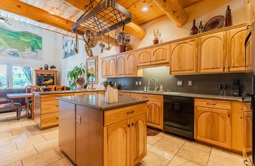 Arrowhead Ranch House | Awesome 3 bedroom on the 1st Green of Arrowhead Golf Club