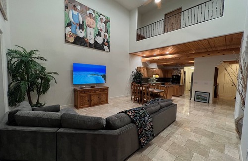 Arrowhead Ranch House | Awesome 3 bedroom on the 1st Green of Arrowhead Golf Club