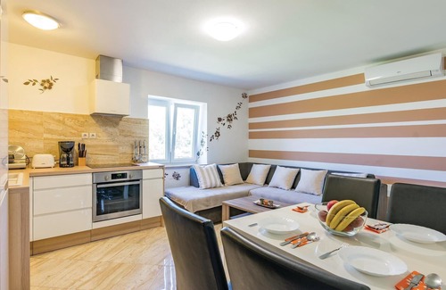 Sveti Petar u Sumi Apartment | Awesome apartment in Sv.Petar u Sumi