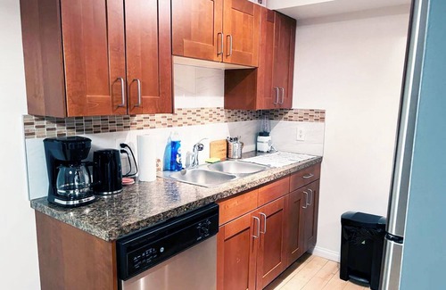Northwest Calgary Condo | Awesome apartment 1B+1 Living, you won't pay anything except the rent