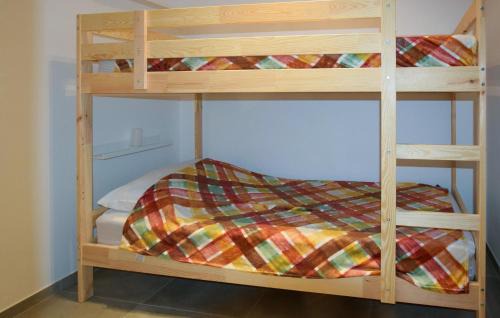 Ponte Rio House | Awesome Apartment In Terre Roveresche