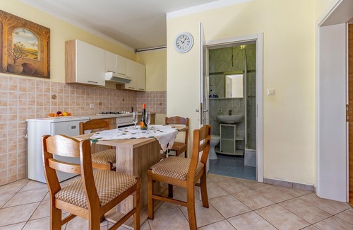 Kavran Apartment | Awesome apartment in Kavran with WiFi