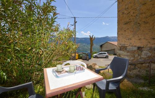 Lozzi Apartment | Awesome Apartment In Lozzi - Fko697