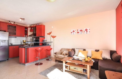 Split Apartment | Awesome apartment in Mravince