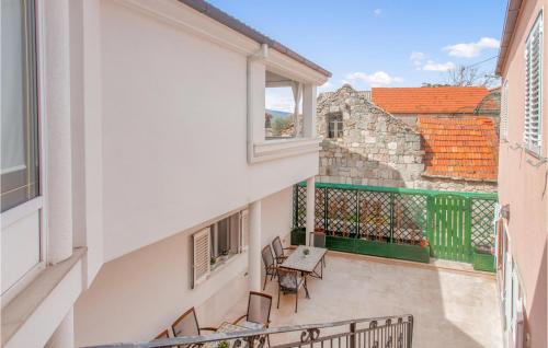 Omis Apartment | Awesome Apartment In Podgrade