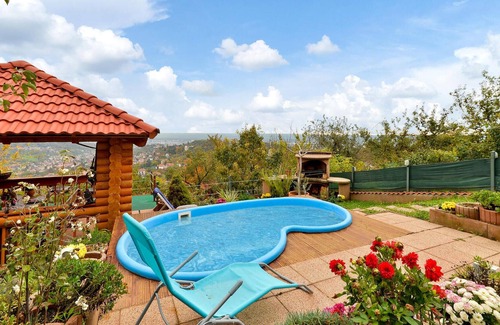 Zagreb Apartment | Awesome Apartment in Zagreb With 2 Bedrooms, Wifi and Outdoor Swimming Pool