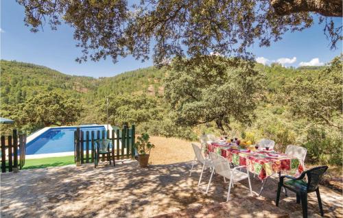 Villaviciosa de Cordoba House | Awesome Home In Villaviciosa De Córdoba