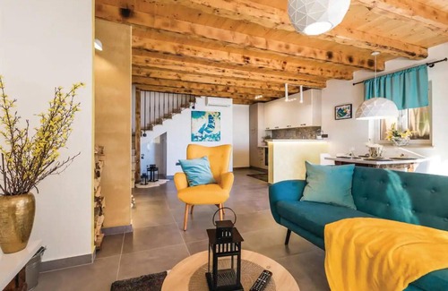Obrs House | Awesome home in Moscenicka Draga