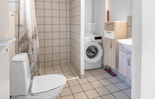 Norddjurs Municipality House | Awesome Home In Allingåbro With Wifi