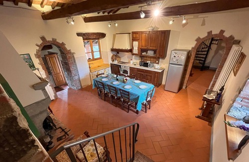 Bibbiena House | Awesome home in Bibbiena with kitchen