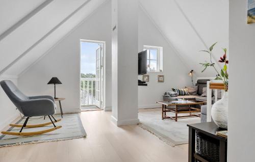 Grasten House | Awesome Home In Gråsten With Sauna