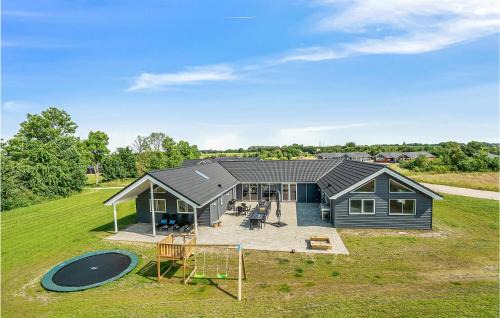 Grenaa House | Awesome Home In Grenaa With Sauna