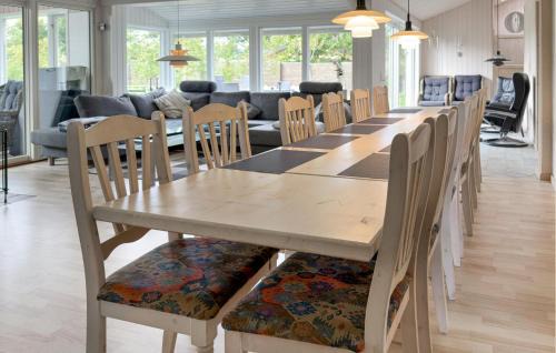 Nørre Hurup House | Awesome Home In Hadsund With Wifi