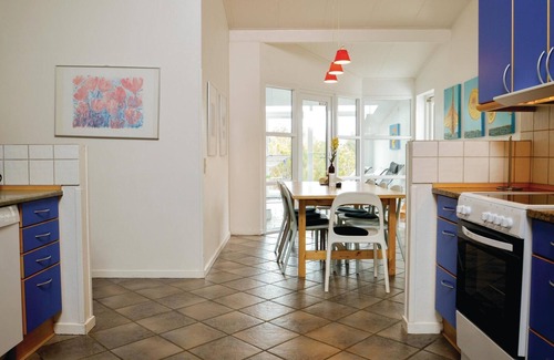 Hirtshals House | Awesome home in Hirtshals with sauna