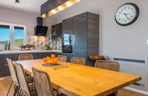 Viskovici House | Awesome home in Koromacno with sauna