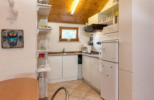Loborika House | Awesome home in Marcana with kitchen