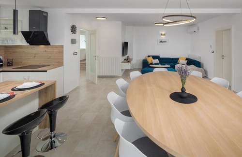 Tar-Vabriga House | Awesome home in Perci with sauna