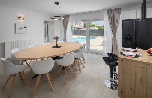 Tar-Vabriga House | Awesome home in Perci with sauna