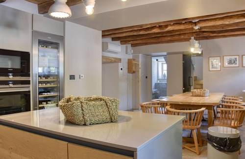 Jakomici House | Awesome home in Podpican with sauna