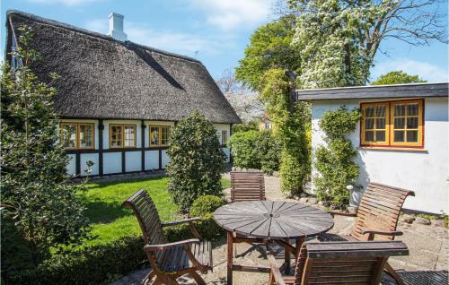 Samsø House | Awesome Home In Samsø With Wifi