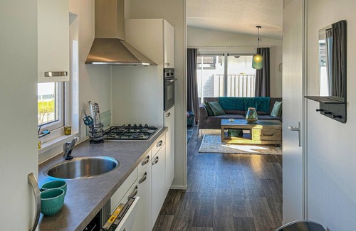 Scherpenisse House | Awesome home in Scherpenisse with WiFi
