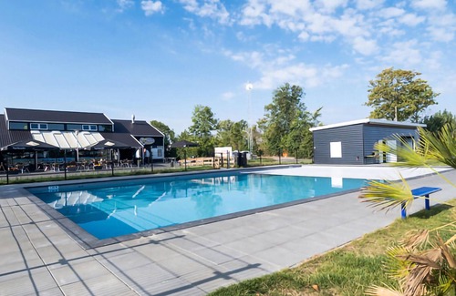 Scherpenisse House | Awesome home in Scherpenisse
