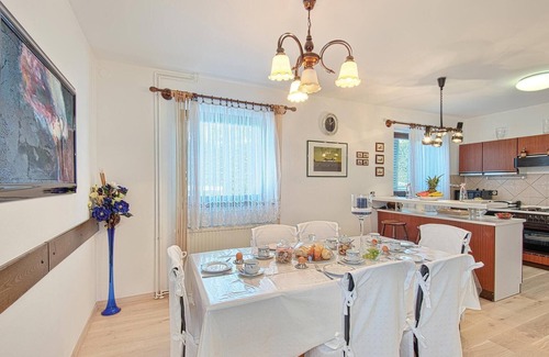 Sveti Ilija House | Awesome home in Seketin with sauna