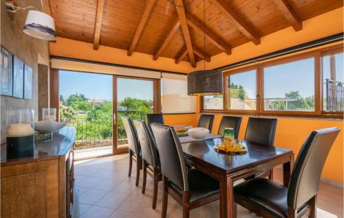 Sumber House | Awesome Home In Sumber
