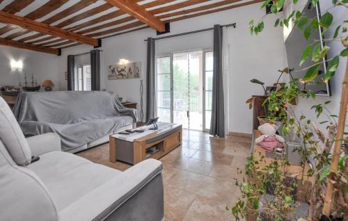 Villecroze House | Awesome Home In Villecroze With Wifi